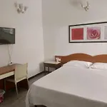 Affittacamere La Spezia Inn Λα Σπέτσια